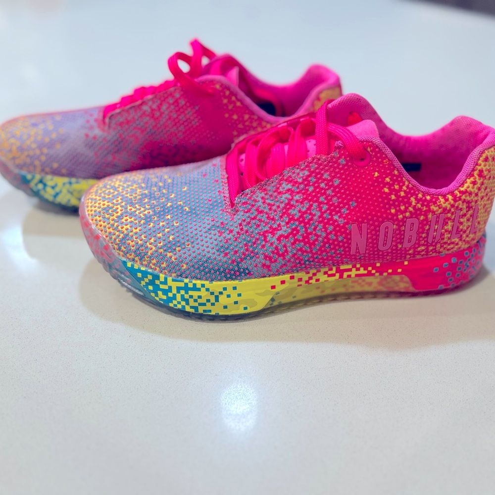 NoBull Neon Pink Glitch woman’s shoes size 8